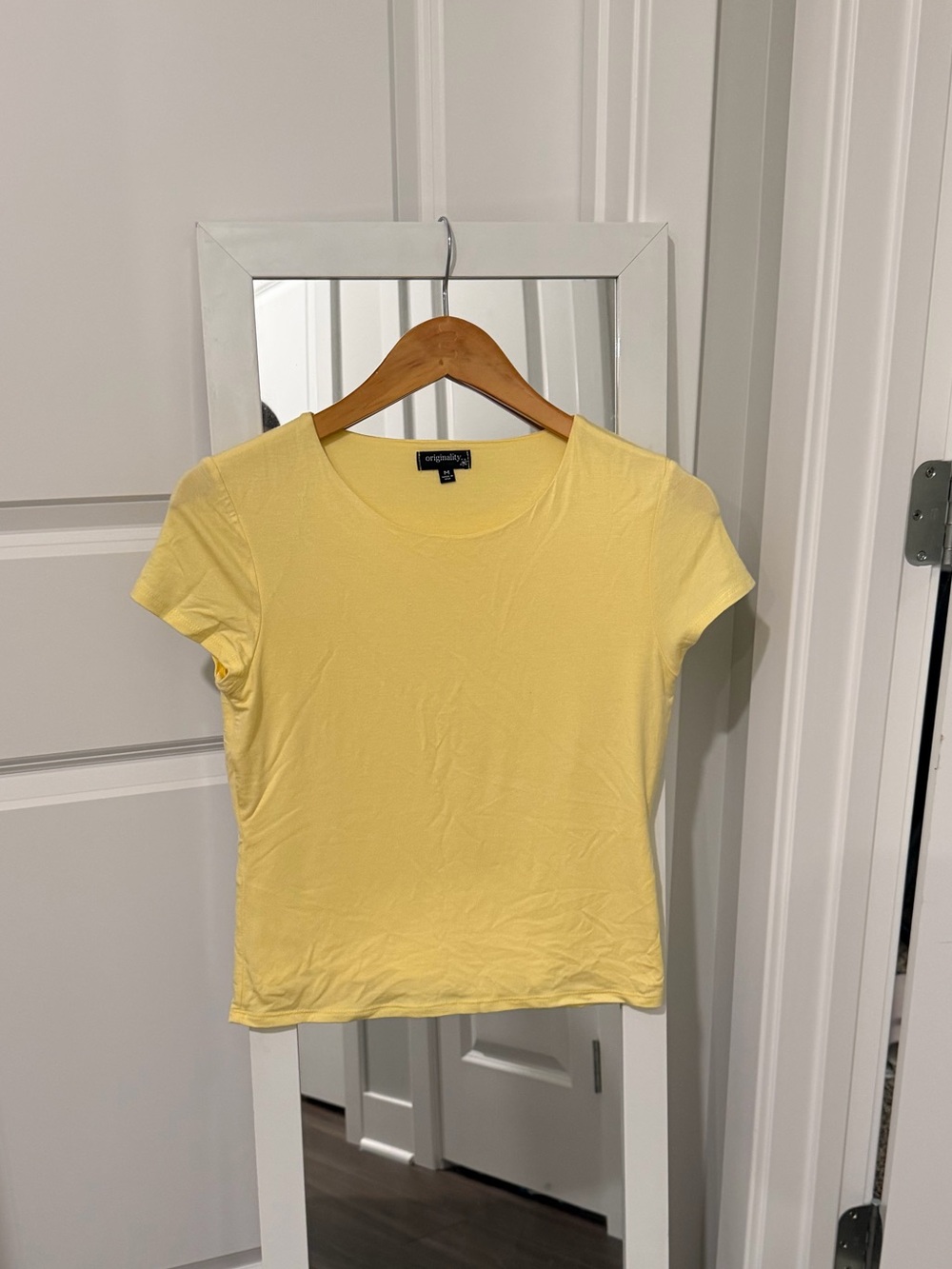 NWT Dry Goods Banana Yellow Tee